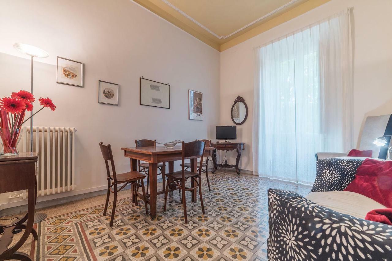 Colosseo Cozy Apartment Rome Bagian luar foto
